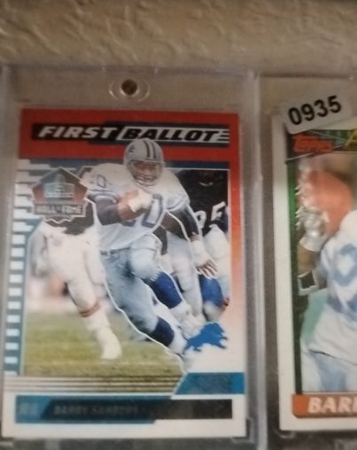 1992 Topps Stadium Club #301 Barry Sanders — front