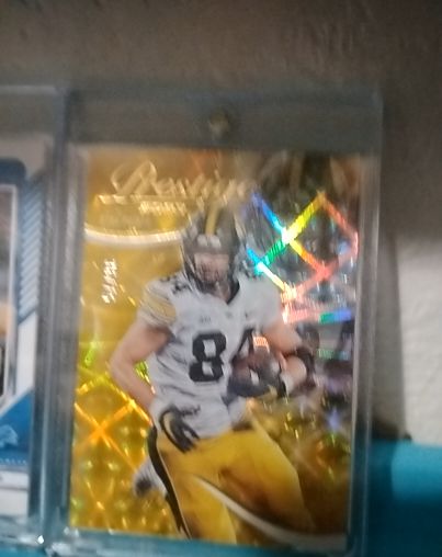 2023 Panini Prestige #124 Pat Freiermuth — front