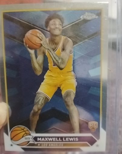 2023-24 Topps Chrome #16 Maxwell Lewis — front