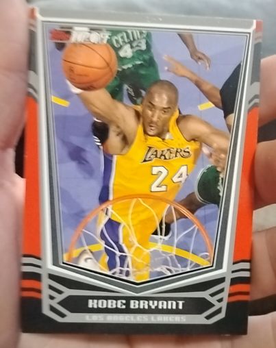 2008-09 Topps Tip-Off #1 Kobe Bryant — front