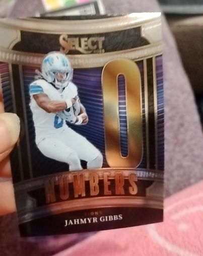 2025 Panini Select Numbers #6 Jahmyr Gibbs — front