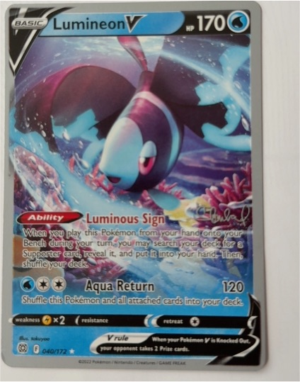 2022 Pokémon #040 Lumineon V — front
