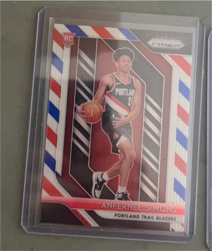 2018-19 Panini Prizm #61 Anfernee Simons Red White and Blue Rookie — front