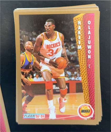 1992-93 Fleer #84 Hakeem Olajuwon — front