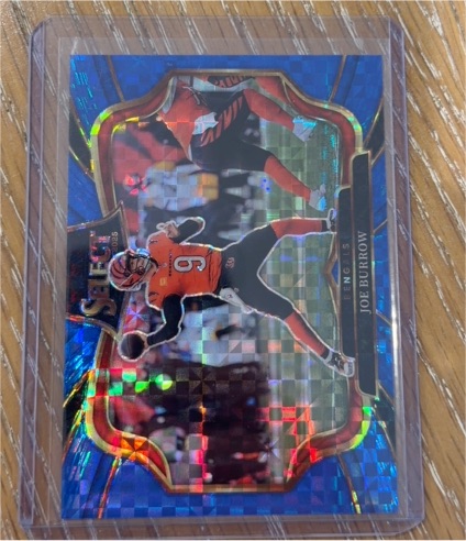 2020 Panini Select #46 Joe Burrow Blue Prizm Die-Cut Concourse Rookie — front