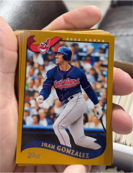 2002 Topps #70 Juan Gonzalez — front