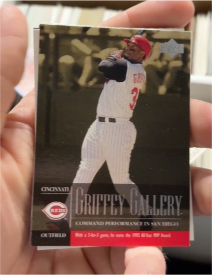 2002 Upper Deck Griffey Gallery #488 Ken Griffey Jr. — front