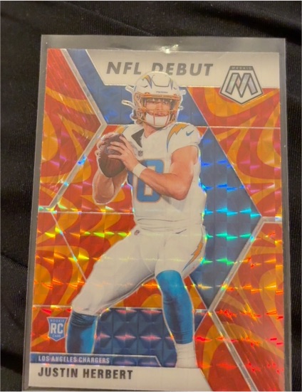 2020 Panini Mosaic NFL Debut #263 Justin Herbert — front