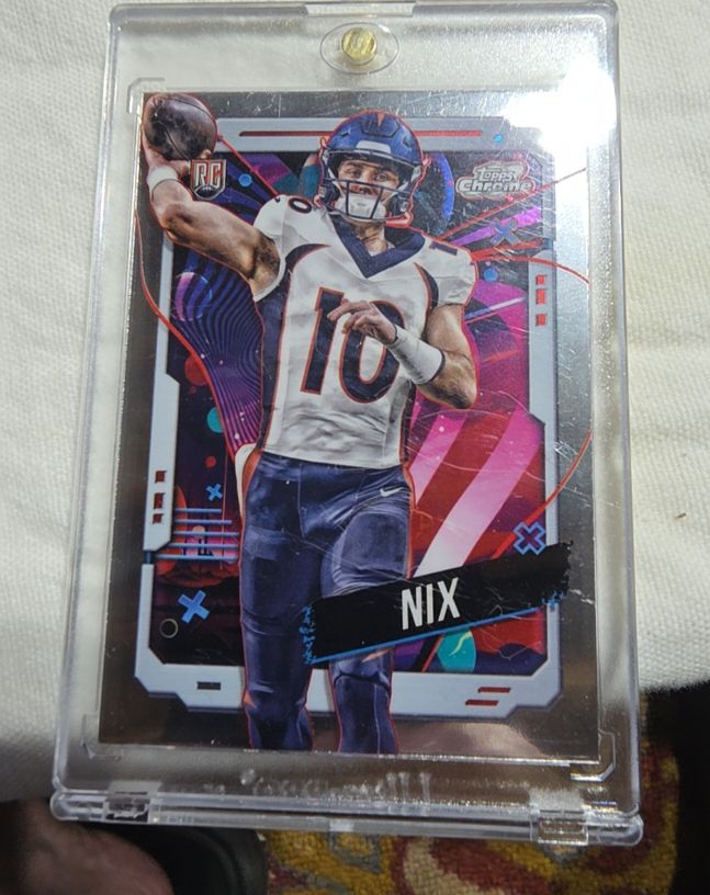 2024 Topps Chrome Cosmic #127 Bo Nix — front