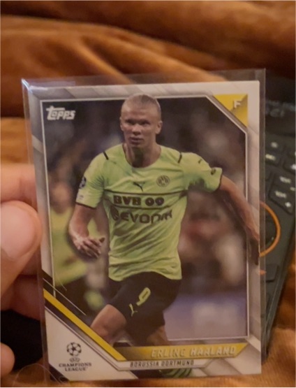 2021-22 Topps UEFA Champions League #1 Erling Haaland — front