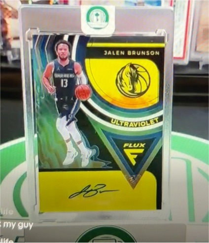 2020-21 Panini Flux Ultraviolet Signatures #UV-JBR Jalen Brunson — front