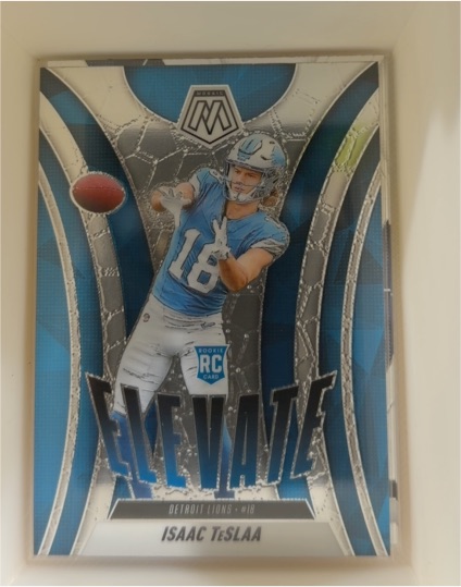 2025 Panini Mosaic #8 Isaac Teslaa Elevate Rookie Card — front
