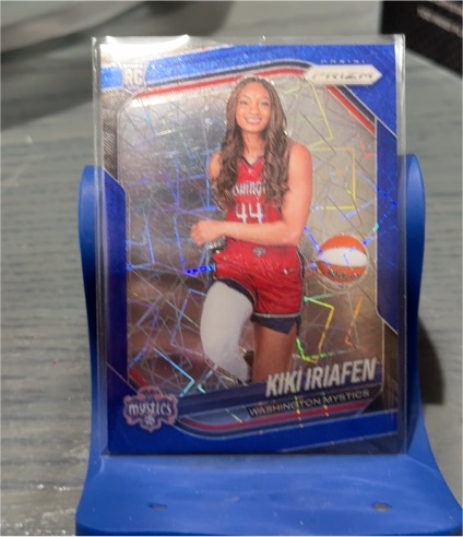 2025 Panini Prizm WNBA #149 Kiki Iriafen Blue Velocity Rookie — front