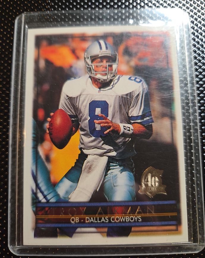 1996 Topps #1 Troy Aikman — front