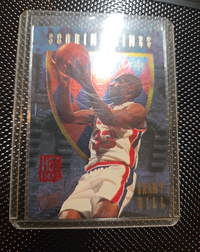 1995-96 Fleer Ultra Scoring Kings Hot Packs #2 Grant Hill — front