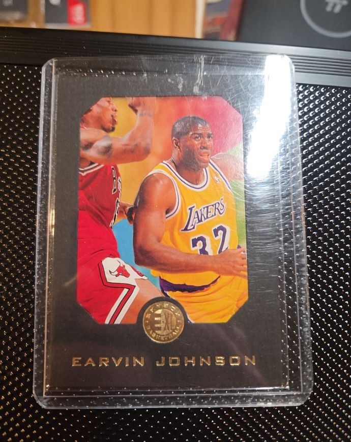 1995-96 Skybox E-XL #40 Earvin Johnson — front