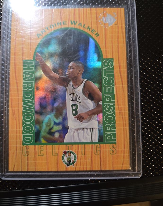 1996-97 Upper Deck UD3 Hardwood Prospects #6 Antoine Walker — front