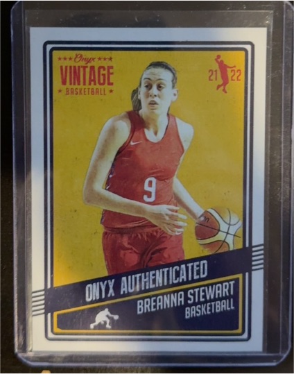 2021 Onyx Authenticated Vintage #VBBS Breanna Stewart — front