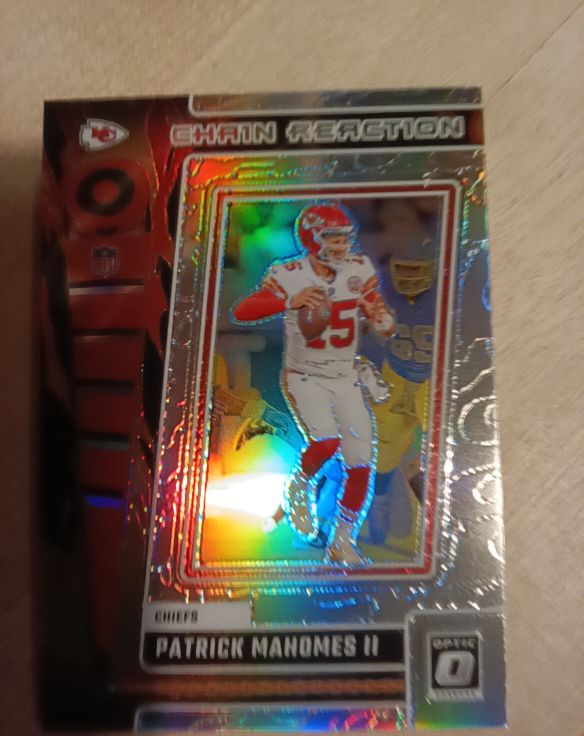 2023 Panini Donruss Optic #CR-PM Patrick Mahomes II Chain Reaction Silver Prizm — front