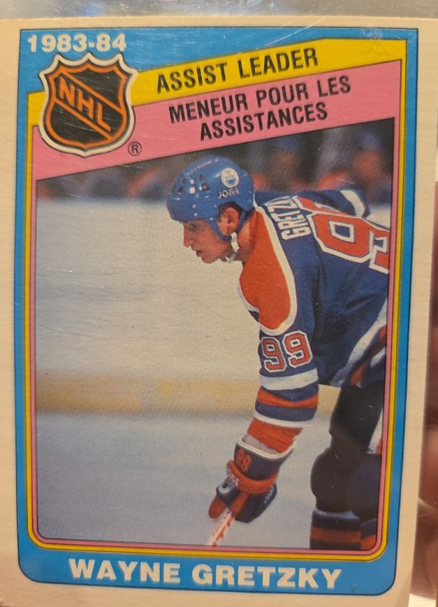 1983-84 O-Pee-Chee #382 Wayne Gretzky Assist Leader — front