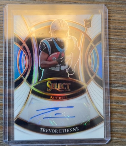 2025 Panini Select #RSI-TEE Trevor Etienne Rookie Signatures Silver Prizm — front