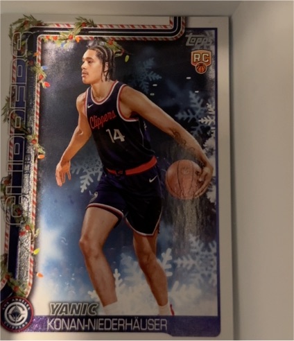 2025-26 Topps Holiday #H190 Yanic Konan-Niederhäuser — front