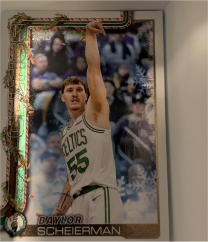 2025-26 Topps Holiday Basketball #H5 Baylor Scheierman — front