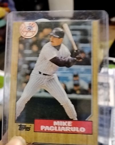 1987 Topps #195 Mike Pagliarulo — front