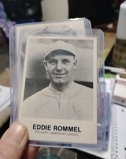 1922 American Caramel E121-120 Eddie Rommel — front