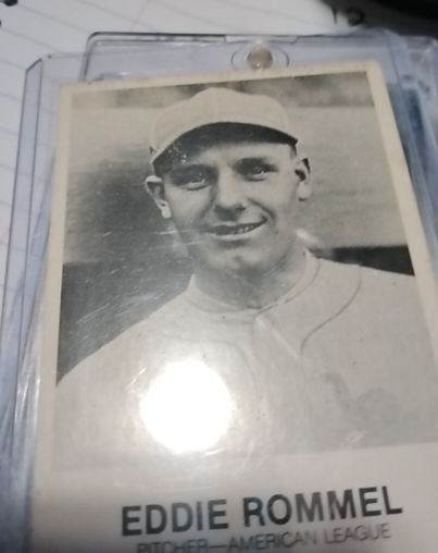 1922 American Caramel E121-120 Eddie Rommel — front