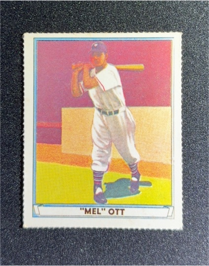 1977 Dover Gum Inc Play Ball Hall of Fame Reprint #8 Mel Ott New York Giants — front
