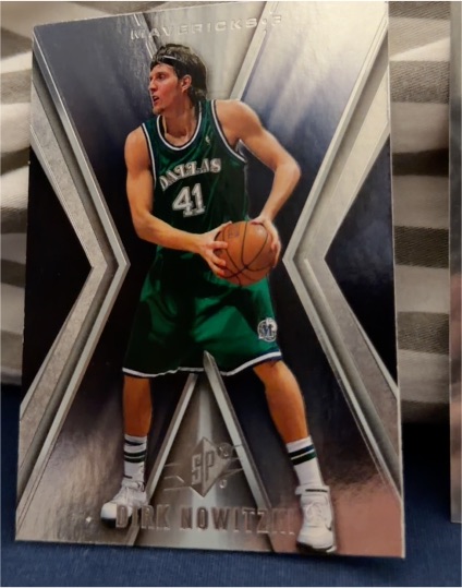 2005-06 Upper Deck SPx #17 Dirk Nowitzki — front