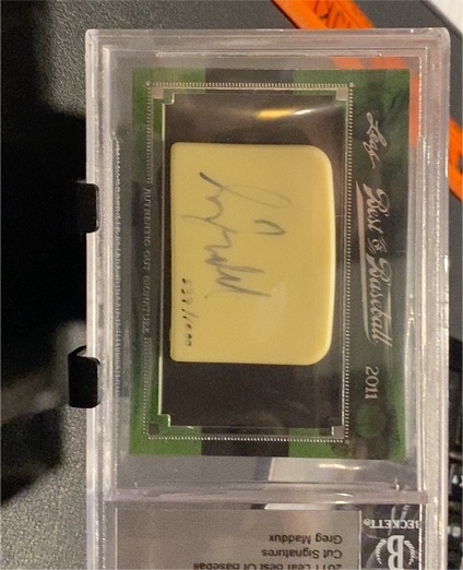 2011 Leaf Best of Baseball Cut Signature Greg Maddux — front