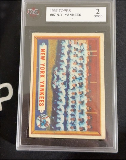 1957 Topps #97 New York Yankees Team — front