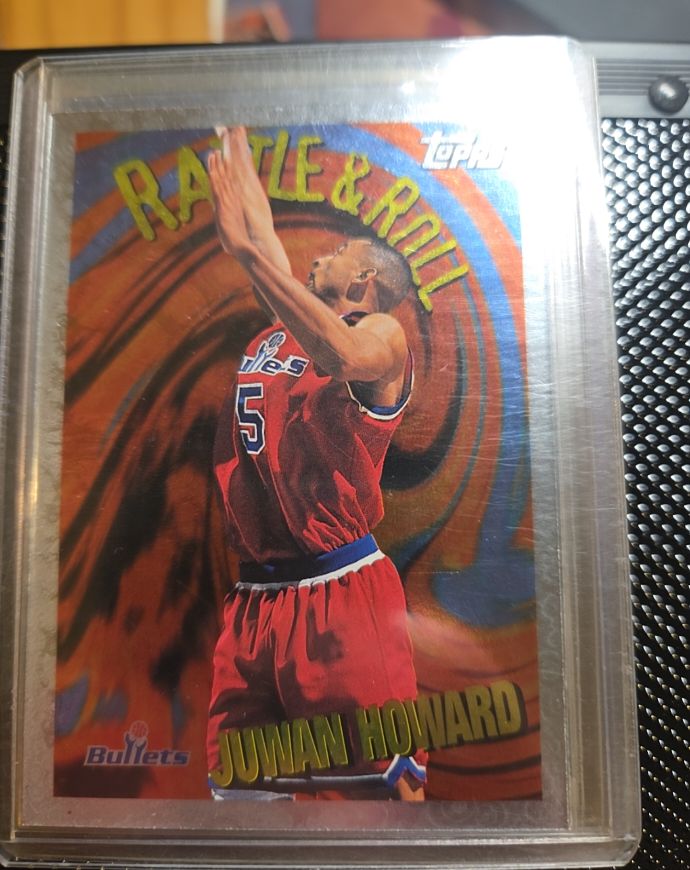 1995-96 Topps Rattle and Roll #R1 Juwan Howard — front