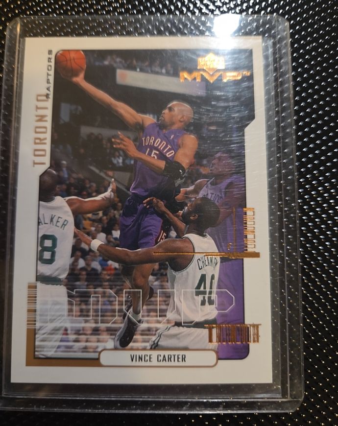 2000-01 Upper Deck MVP #169 Vince Carter — front