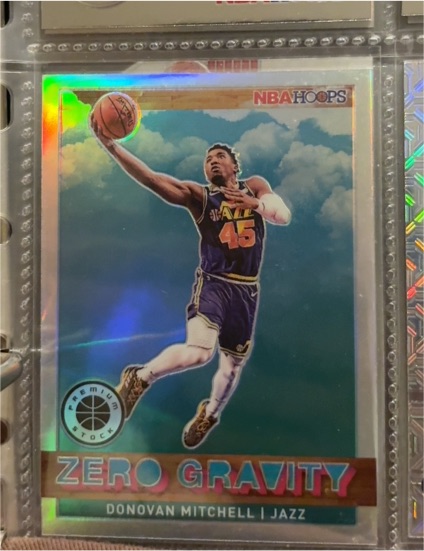 2019-20 Panini NBA Hoops Premium Stock #8 Donovan Mitchell Zero Gravity — front