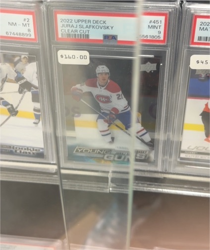 2022-23 Upper Deck Series 2 Young Guns #451 Juraj Slafkovsky — front