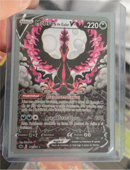 2021 Pokémon #97 Moltres de Galar V — front