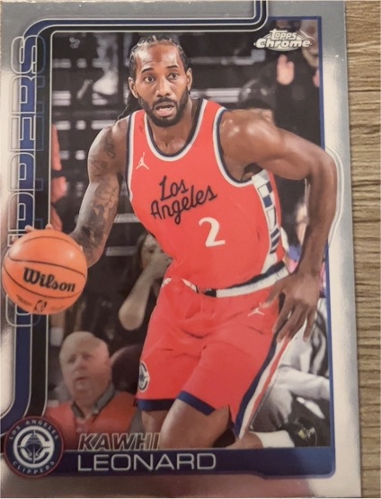 2025-26 Topps Chrome #44 Kawhi Leonard — front