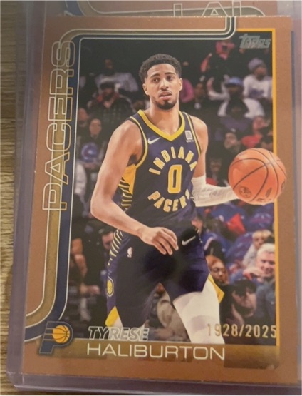 2025-26 Topps #47 Tyrese Haliburton Gold /2025 — front