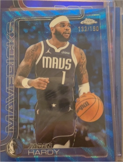 2025-26 Topps Chrome #60 Jaden Hardy Blue Wave Refractor Dallas Mavericks — front