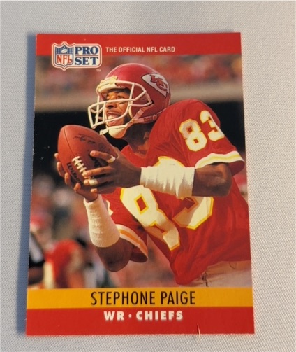1990 Pro Set #146 Stephone Paige — front