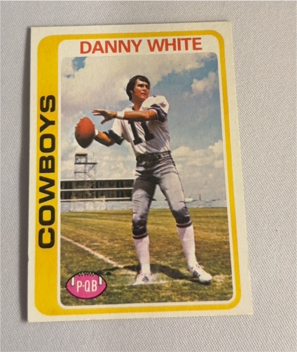 1978 Topps #24 Danny White — front
