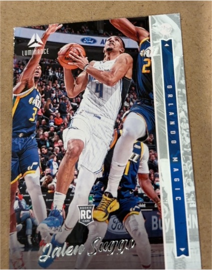 2021-22 Panini Chronicles Luminance #257 Jalen Suggs — front