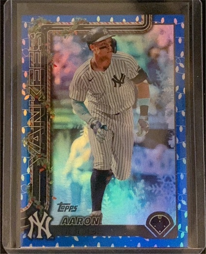2025 Topps Holiday #H161 Aaron Judge Blue Metallic Glitter — front