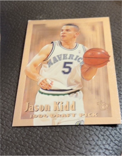 1994-95 Topps Embossed #102 Jason Kidd — front
