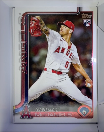 2025 Topps Update #US17 Garrett McDaniels — front