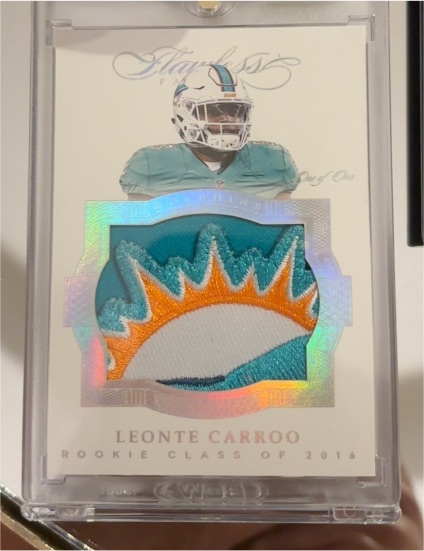 2016 Panini National Treasures #RMS-LC Leonte Carroo Rookie Class of 2016 Patch — front