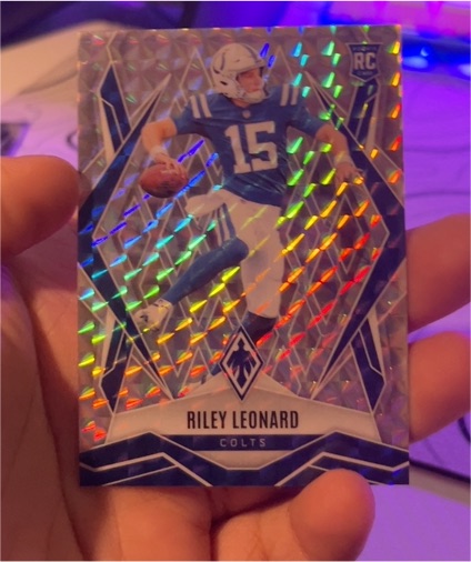 2025 Panini Phoenix #170 Riley Leonard — front
